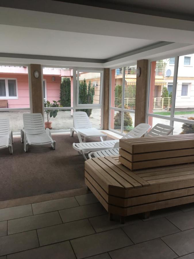 Appartement Relax Wellness Studio Hajdúszoboszló Extérieur photo