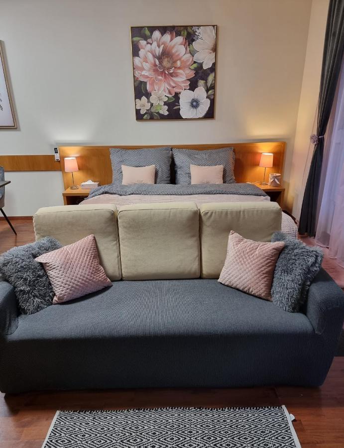 Appartement Relax Wellness Studio Hajdúszoboszló Extérieur photo